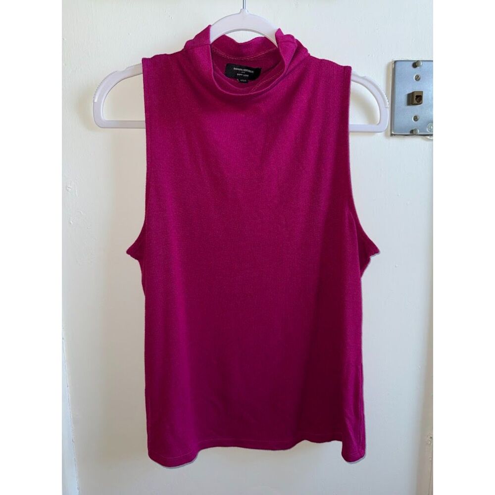Banana Republic Soft Luxe Magenta Mock Neck Sleeveless Sweater Tank L